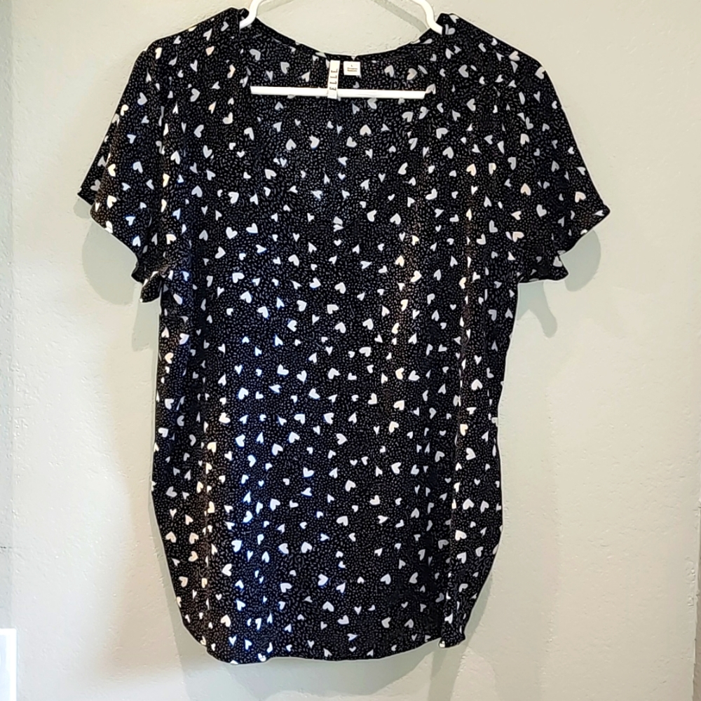 ELLE flutter-sleeve Blouse size Large